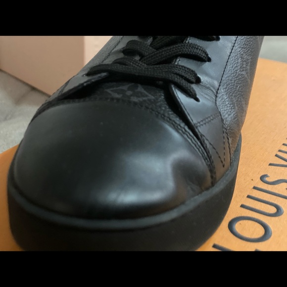 COPY - Black Louis Vuitton size 12 - Picture 3 of 10